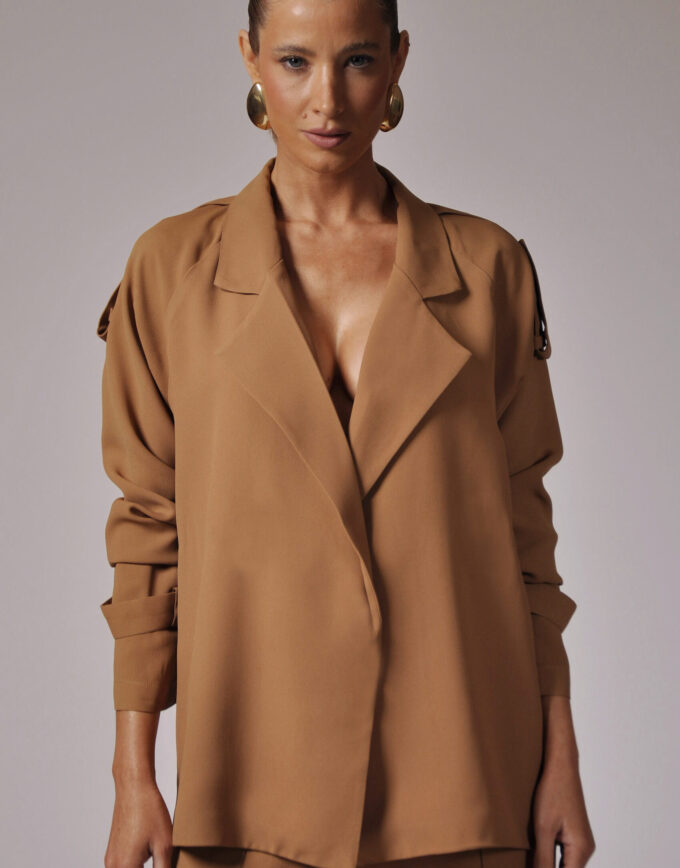 TRENCH COAT TRAINING
