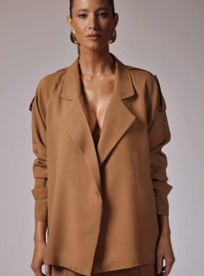 TRENCH COAT TRAINING