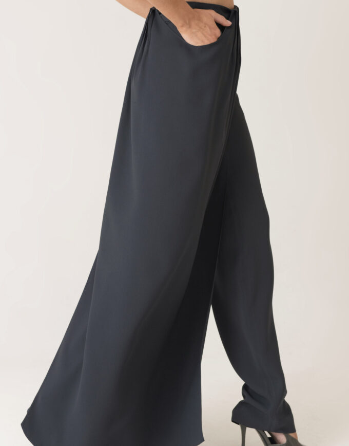 CALÇA/SAIA LINOUR