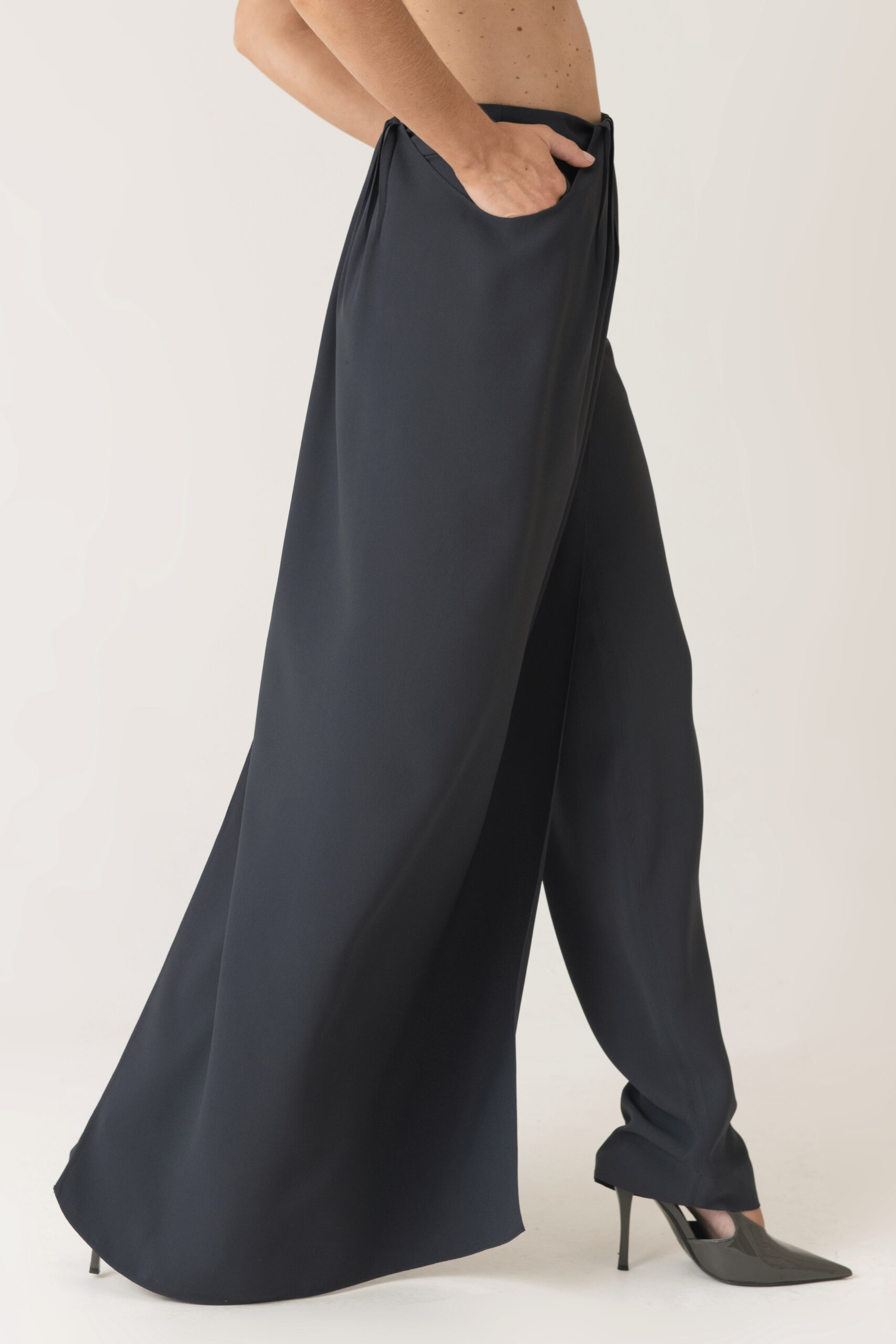 CALÇA/SAIA LINOUR - Imagem 4