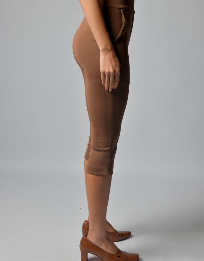 CALÇA CAPRI AKTI